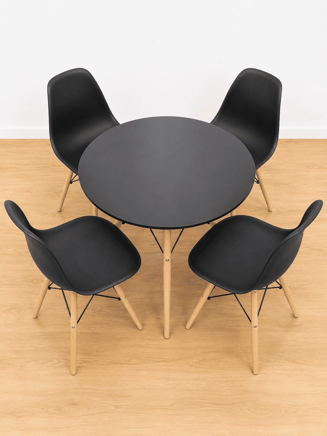 Sillas de Comedor Estilo Nórdico – Blancas o Negras - Imagen 4
