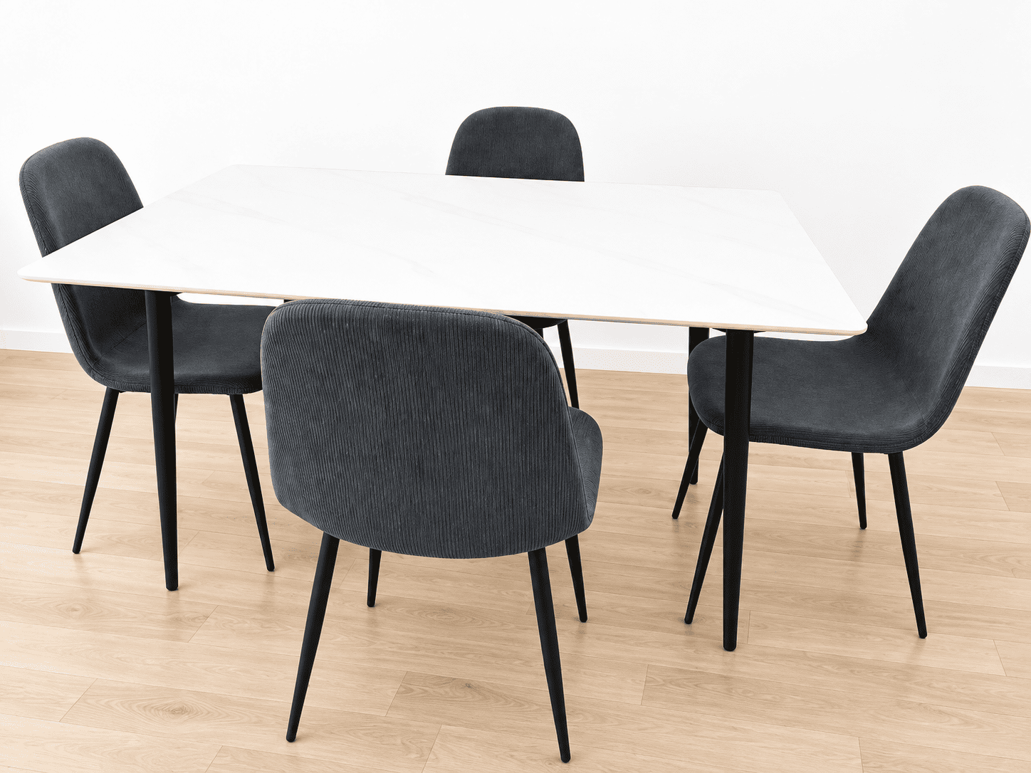 Conjunto Mesa de Comedor Efecto Mármol + 4 Sillas – 234 € - Imagen 2
